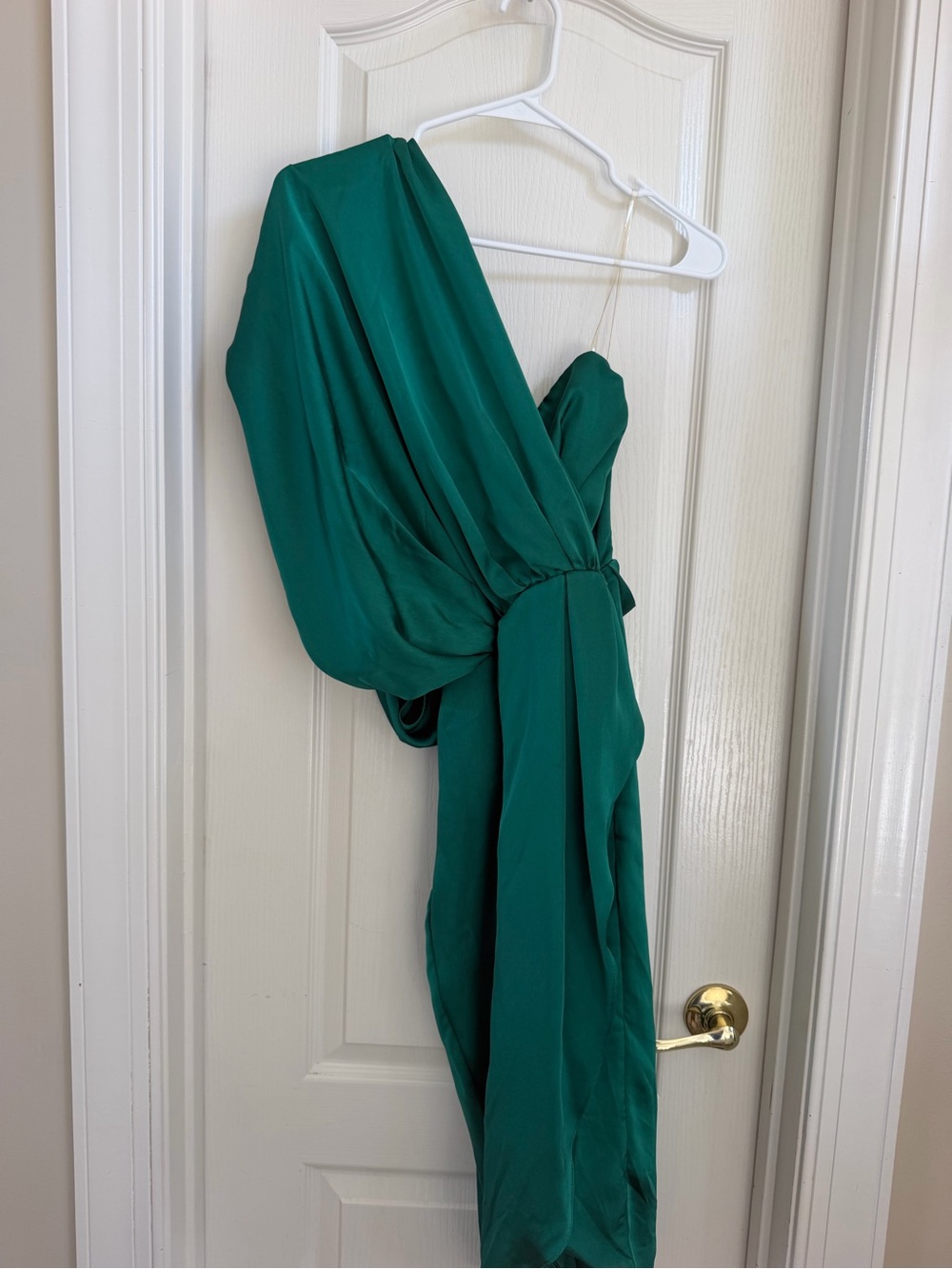 DO+BE Emerald One-Shoulder Draped Gown